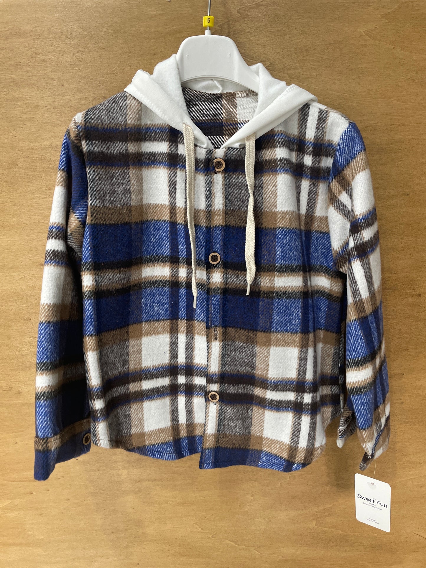 camicia con cappuccio