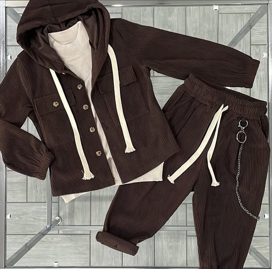 Completo in velluto marrone