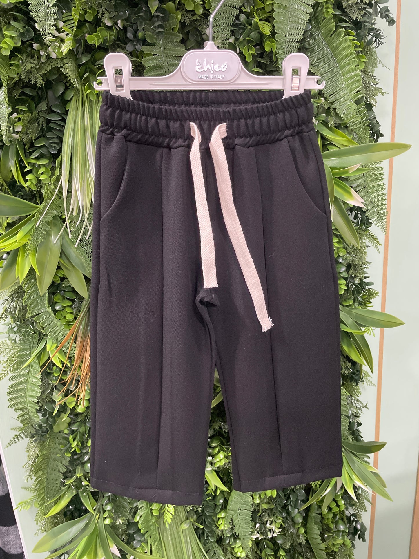 pantalone con pence