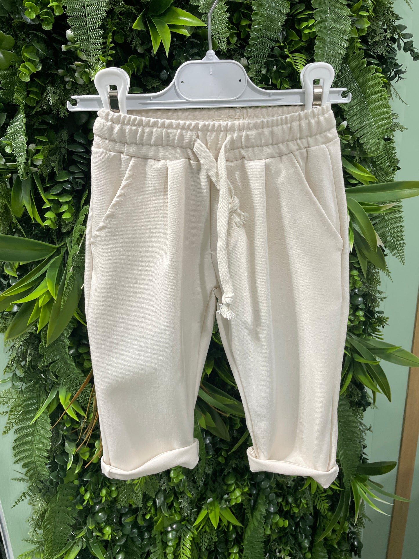 pantalone con elastico