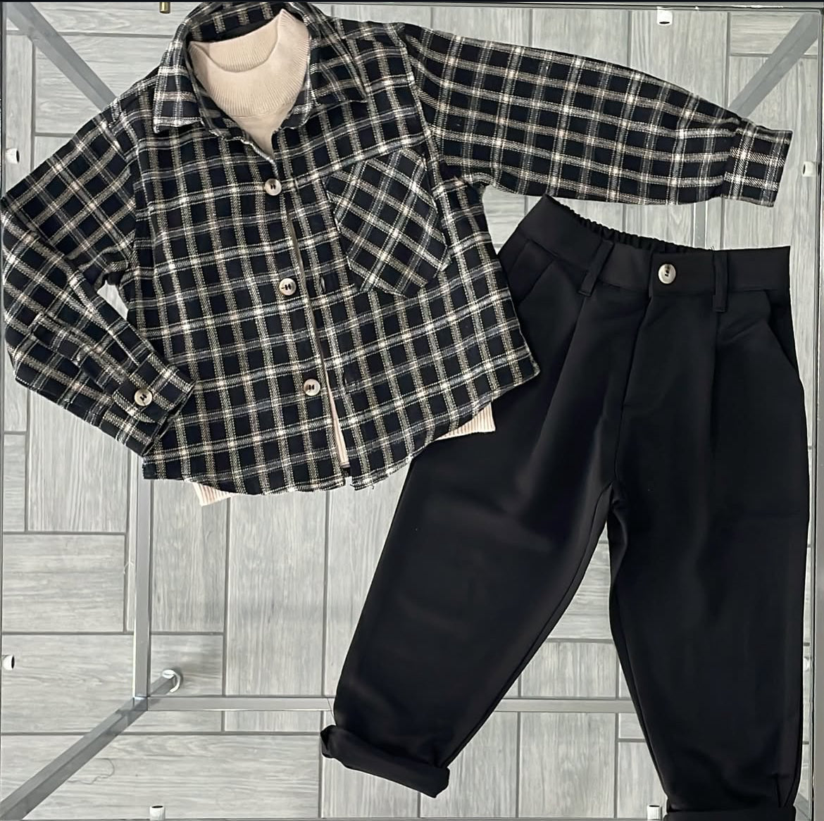 camicia a quadri nera